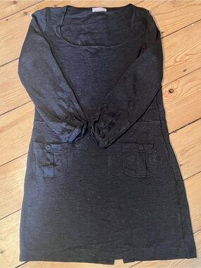 Simple Scoop Neck 100% Wool Gray Dress with Front Pockets